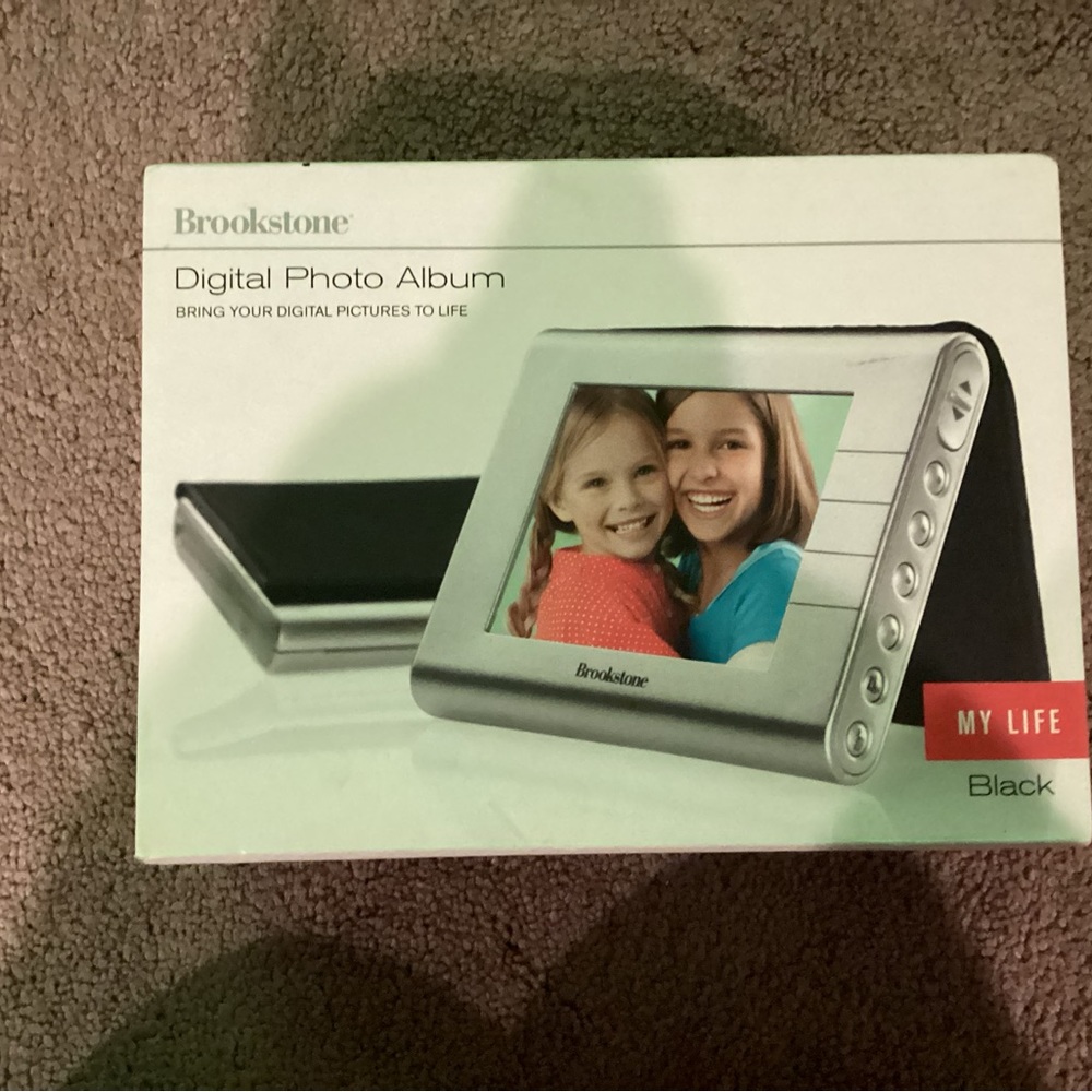 New in Box! Brookstone Digital Photo Album. Perfect gift